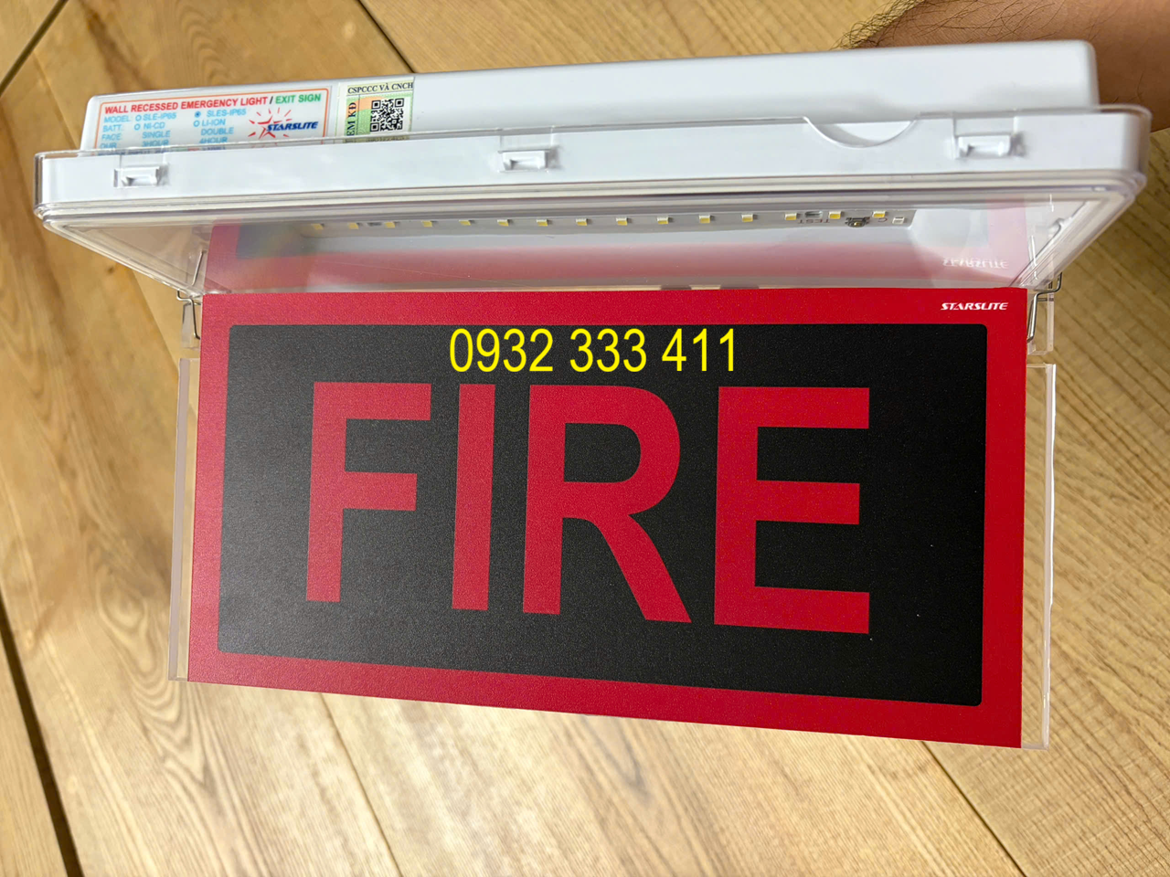 ĐÈN CẢNH BÁO FIRE STARSLITE 2 MẶT SLES-IP65